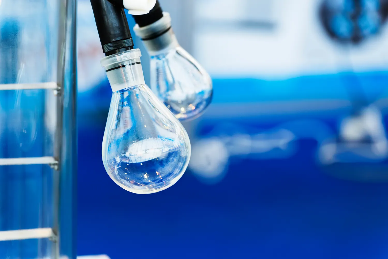 Ojciec szklarz matka szyba co to znaczy?